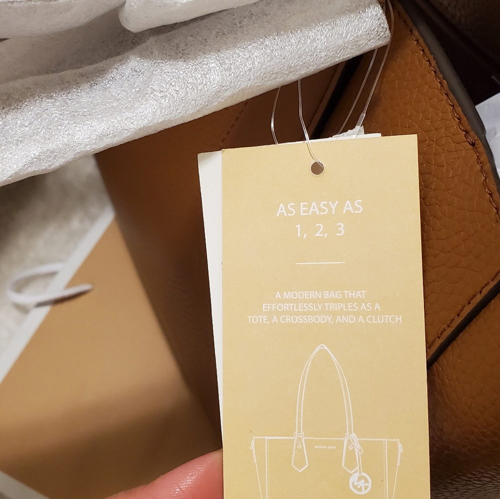 MICHAEL KORS - KIMBERLY 3in1 TOTE - Picture 5 of 8